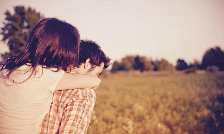 18 Signs Your Boyfriend Really Loves You Inspiring Tips