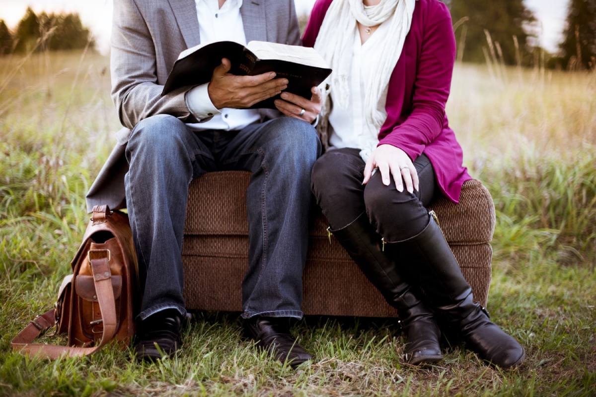 Characteristics of True Love According to the Bible
