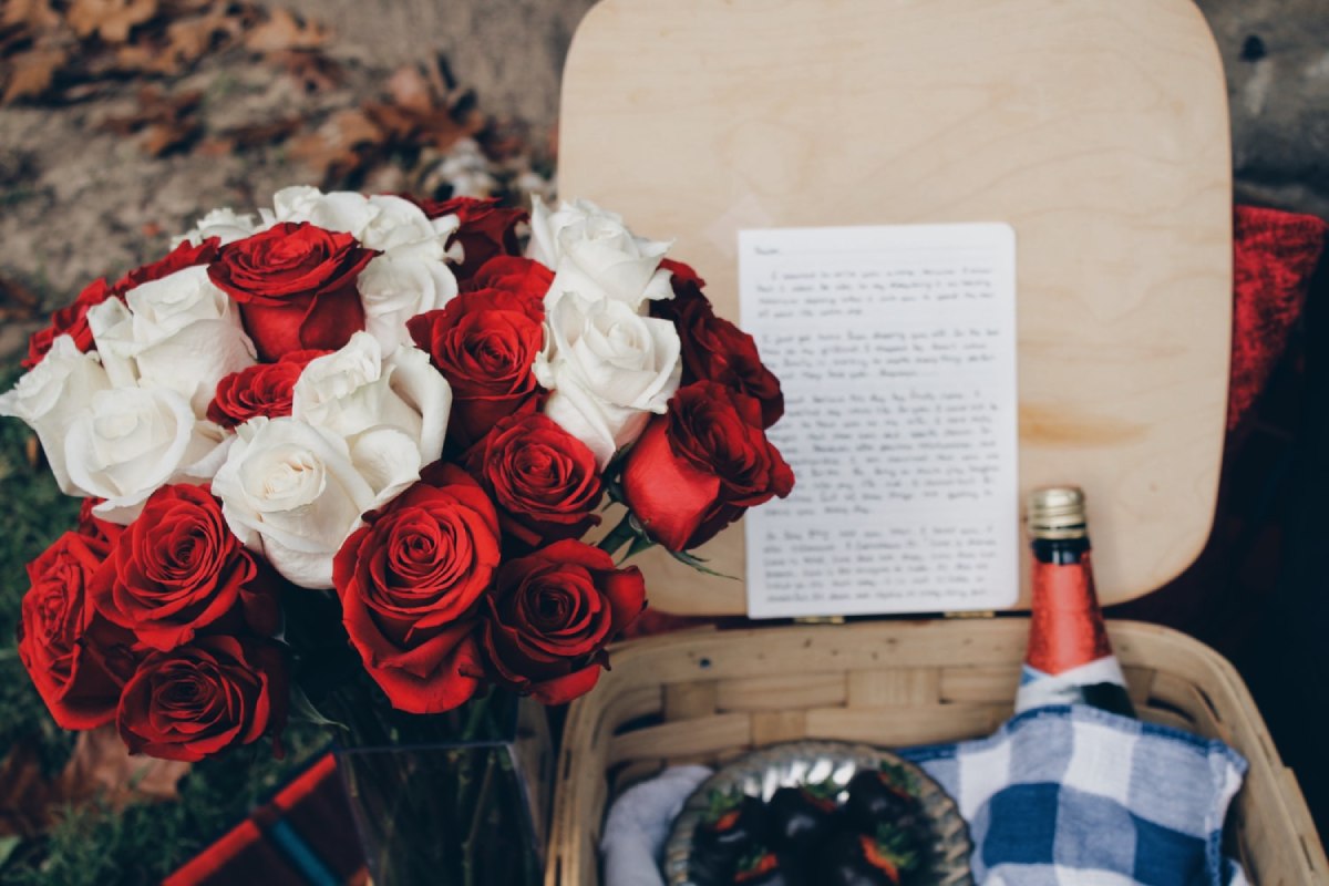 Valentine's Day Ideas for Long Distance Couples