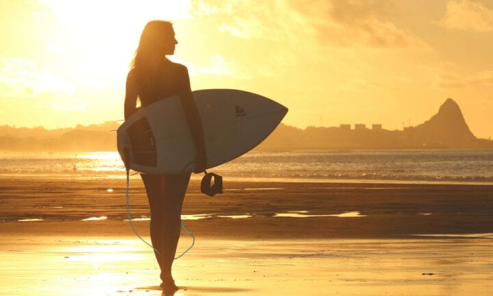 smart girl surfing